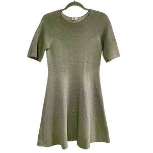 UNIQLO Fit & Flare Pull-On Gray Striped Cotton Dress Short Sleeve Stretchy Sz M